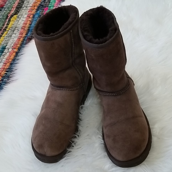 UGG Shoes - UGG Womens Classic Short Hazelnut Boots